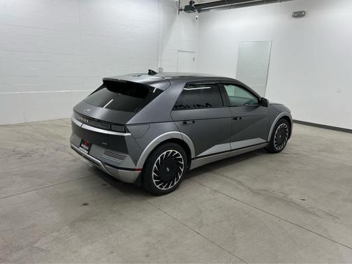 2022 Hyundai IONIQ 5 Limited