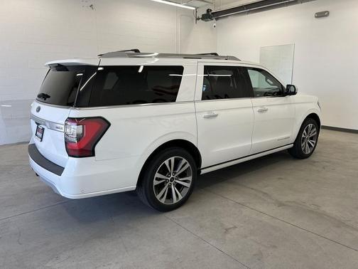 Star White Metallic Tri-Coat 2021 Ford Expedition Max Platinum