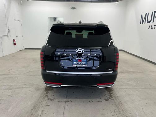 Abyss Black Pearl 2026 Hyundai PALISADE Calligraphy