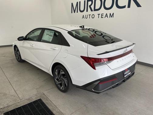 2025 Hyundai ELANTRA Sport