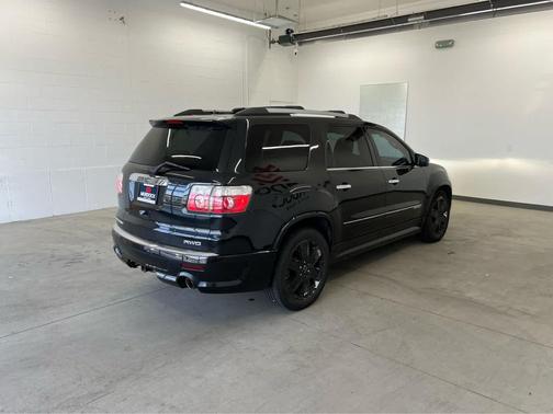 2011 GMC Acadia Denali