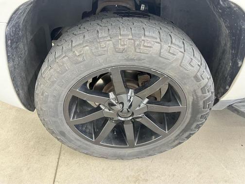 2013 Chevrolet Suburban 1500 LTZ