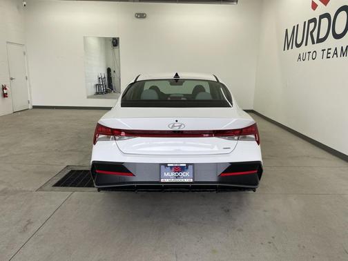 2025 Hyundai ELANTRA HEV Limited