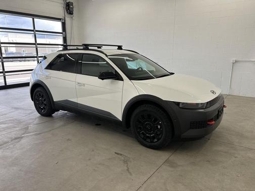 Atlas White 2026 Hyundai IONIQ 5 XRT