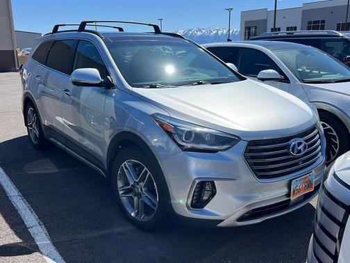 Circuit Silver 2017 Hyundai SANTA FE Limited Ultimate