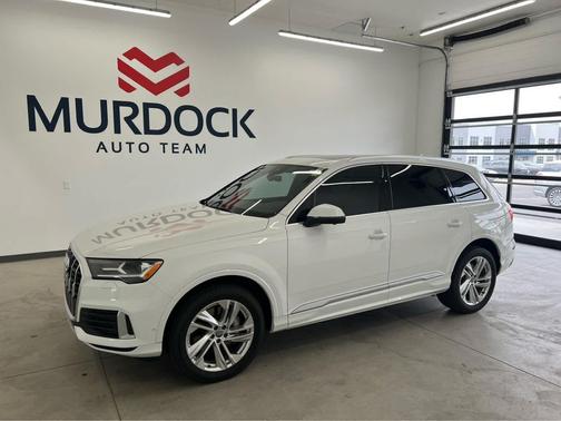 2021 Audi Q7 45 Premium