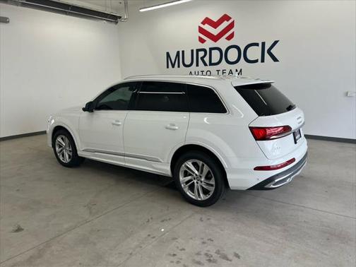 2021 Audi Q7 45 Premium
