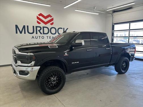 2020 RAM 2500 Laramie Crew Cab 4X4 6'4' Box