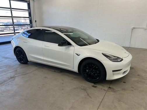 2020 Tesla Model 3 Long Range