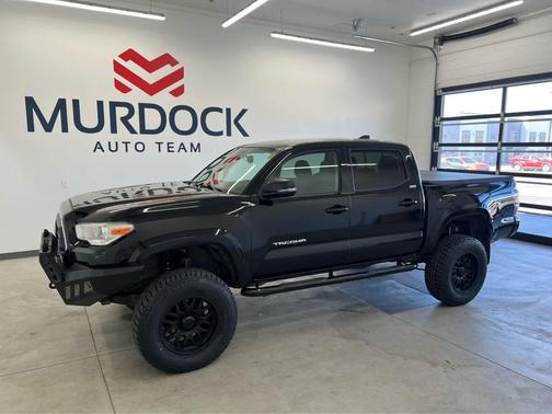 2020 Toyota Tacoma SR5