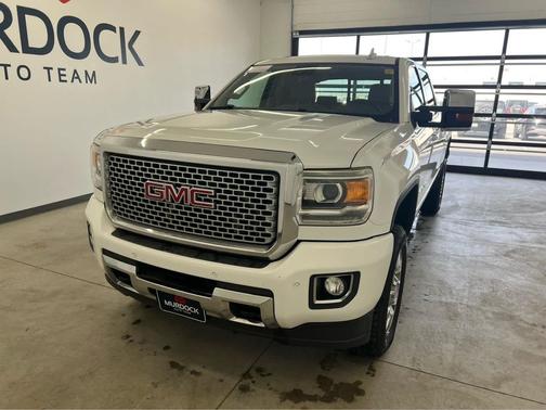 2016 GMC Sierra 2500 Denali