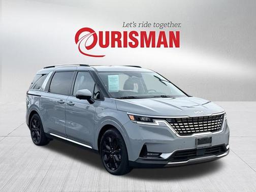 2023 Kia Carnival SX
