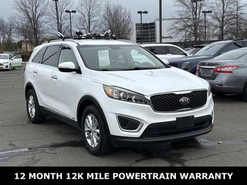 Snow White Pearl 2018 Kia Sorento LX