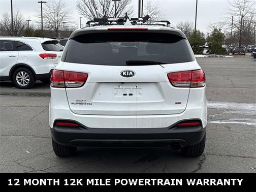 2018 Kia Sorento LX