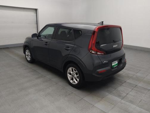 Gravity Gray 2022 Kia Soul LX