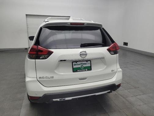 White 2020 Nissan Rogue SV