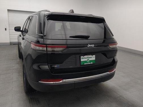 Diamond Black Crystal Pearlcoat 2022 Jeep Grand Cherokee 4xe Base