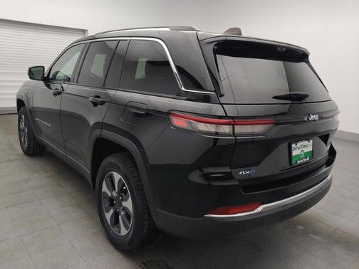 Diamond Black Crystal Pearlcoat 2022 Jeep Grand Cherokee 4xe Base