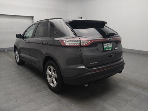 Magnetic Metallic 2017 Ford Edge SE