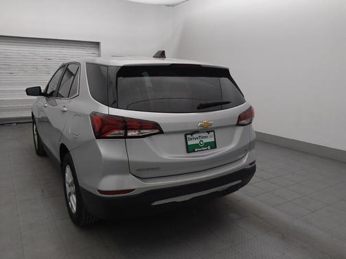 Silver Ice Metallic 2022 Chevrolet Equinox 1LT