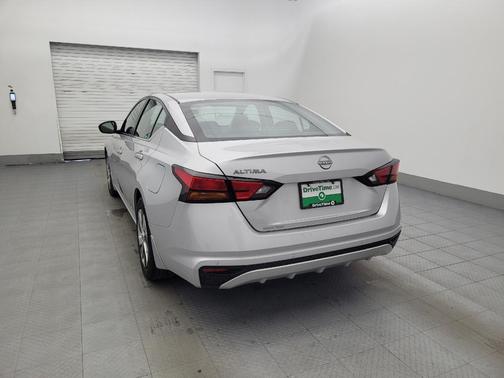 2024 Nissan Altima S FWD