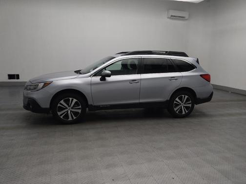 Ice Silver Metallic 2019 Subaru Outback 3.6R Limited