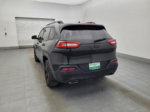 2016 Jeep Cherokee Altitude