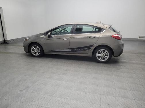 Gray 2018 Chevrolet Cruze LT