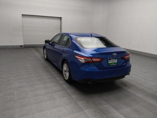 2020 Toyota Camry Hybrid XLE
