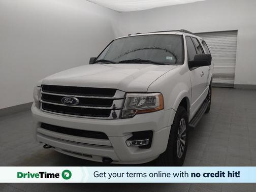 White 2017 Ford Expedition XLT