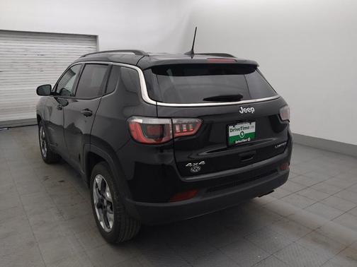 Diamond Black Crystal Pearlcoat 2019 Jeep Compass Limited