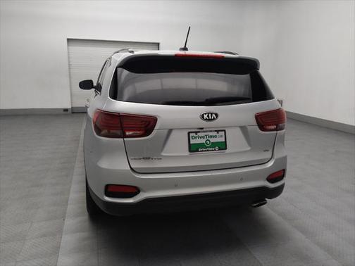 2019 Kia Sorento S