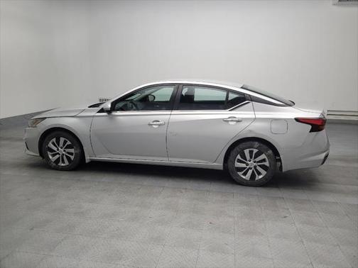 2022 Nissan Altima S FWD