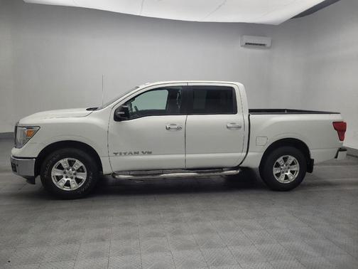 2018 Nissan Titan SV