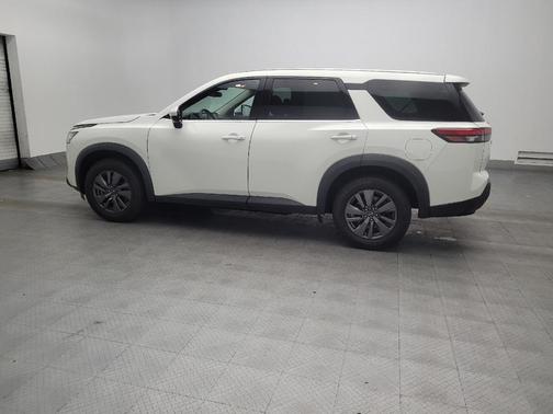 Glacier White 2022 Nissan Pathfinder S 2WD
