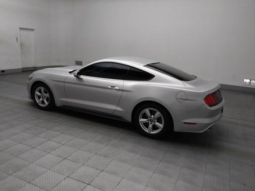 2015 Ford Mustang V6