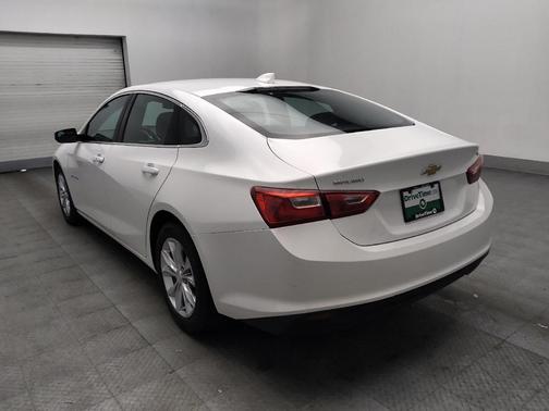 Summit White 2023 Chevrolet Malibu FWD 1LT