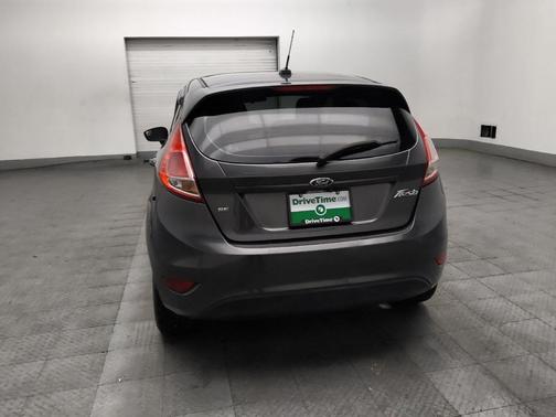 Magnetic Metallic 2019 Ford Fiesta SE