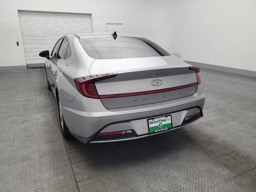 2021 Hyundai SONATA SE