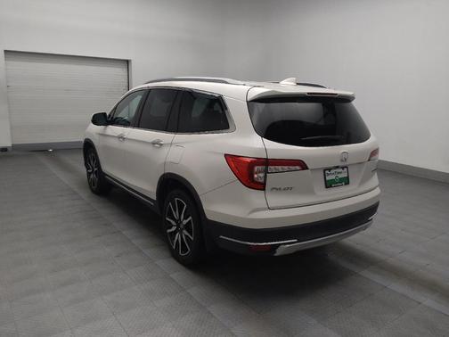 2019 Honda Pilot Touring 8-Passenger