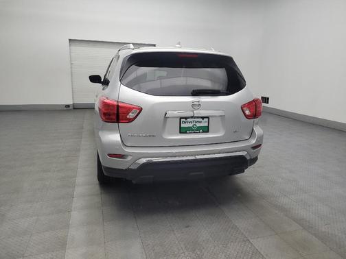 2019 Nissan Pathfinder SV