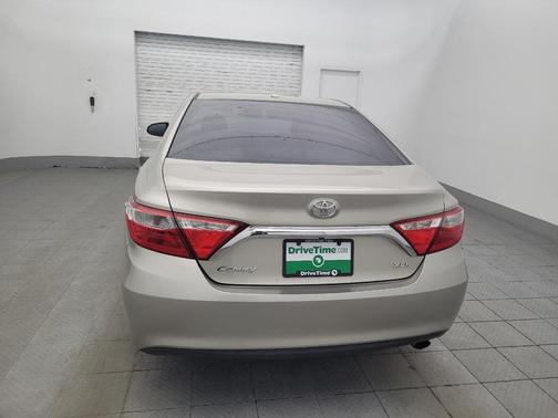 2016 Toyota Camry XLE