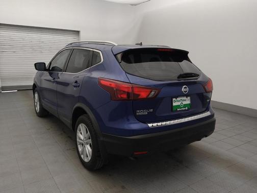 2017 Nissan Rogue Sport SV