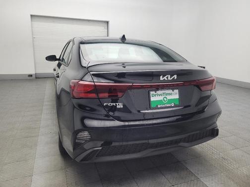 Aurora Black 2024 Kia Forte LX