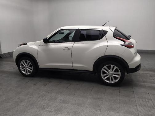 Pearl White 2017 Nissan Juke S