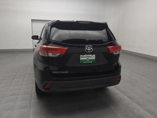 2017 Toyota Highlander LE I4