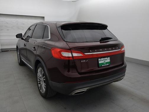 Red 2017 Lincoln MKX Reserve
