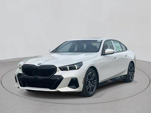 2026 BMW 530 i xDrive