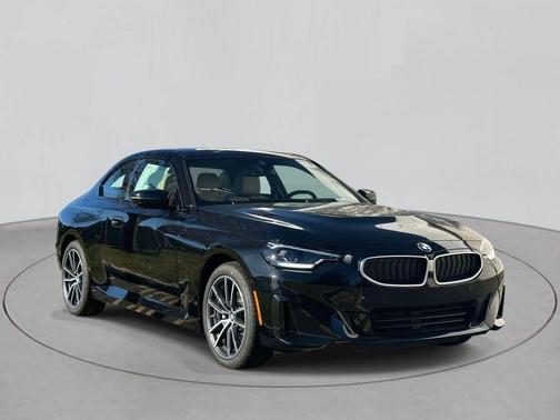 2026 BMW 230 i xDrive