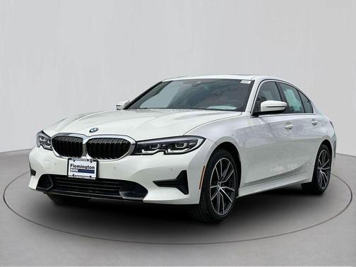 2022 BMW 330 i xDrive